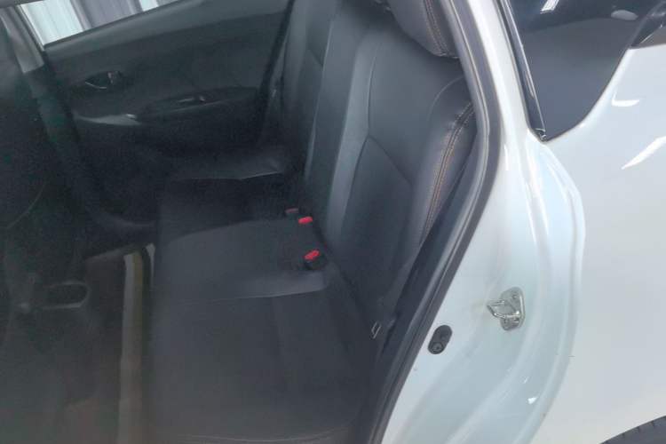 Used Toyota YARiS L Zhi Xuan 2019 1.5E CVT Dynamic Edition China VI compliant