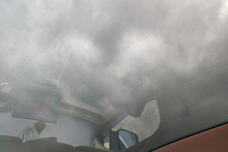 Used Hima AITO M5 2022 Pure Electric Rear-Drive Standard Edition Headliner