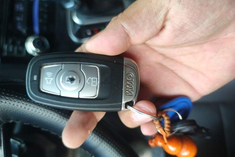 Used Haval H6 2016 Upgraded Model 1.5T Automatic Two-Wheel Drive Elite Version Vehicle Key