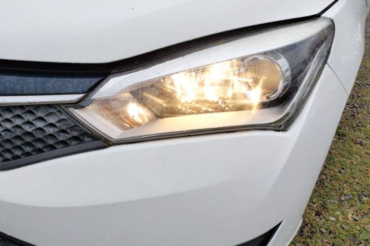 Used Haima M3 2016 1.5L Manual Fashion Edition