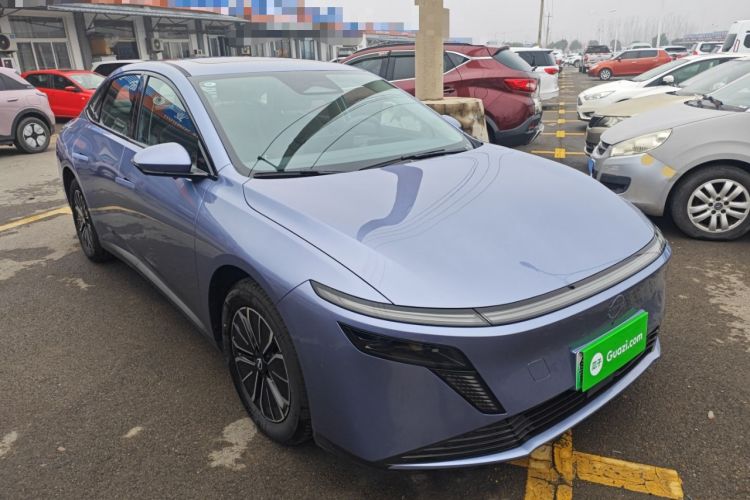 Used Nissan N6 2026 Model 180 Max Exterior 1