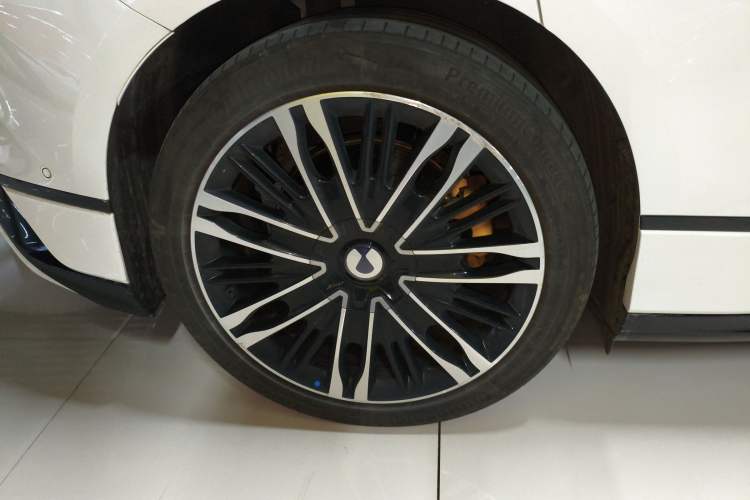 Used Denza Z9GT 2024 1100 Four-Wheel Drive Ultra Version Exterior 1