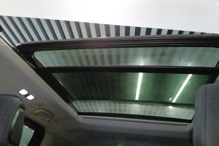 Used Formula Leopard Leopard 5 2023 Navigator Edition