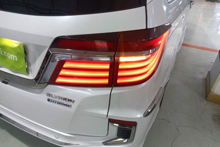 Used Honda Elysion 2019 2.0L Hybrid Comfort Edition