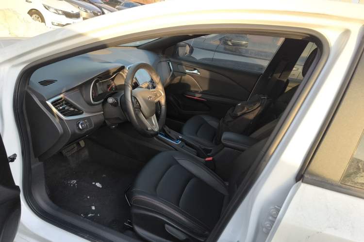 Used Chevrolet Monza 2020 Light Hybrid RS 330T Automatic Comfort Edition
