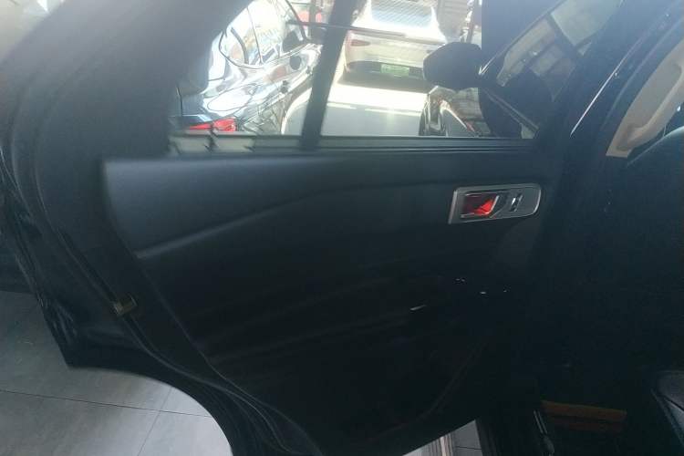 Used Ford Explorer 2020 EcoBoost 285 4x4 Titanium Edition 7-Seater