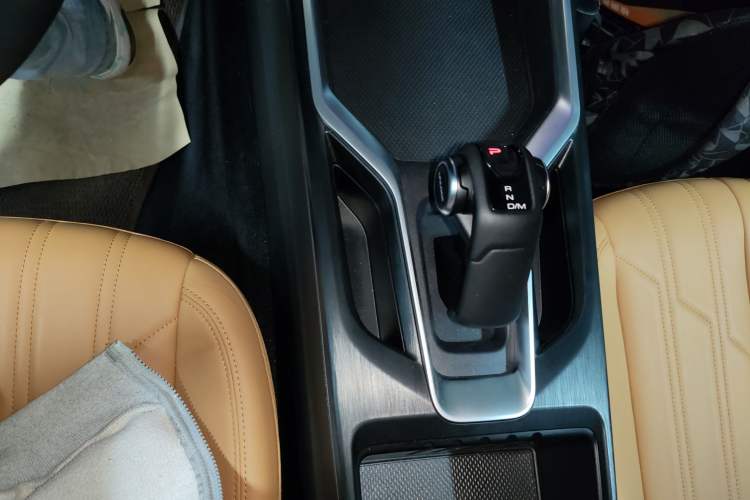 Used Haval H5 2023 2.0T Automatic All-Wheel Drive LinkedIn Gasoline
