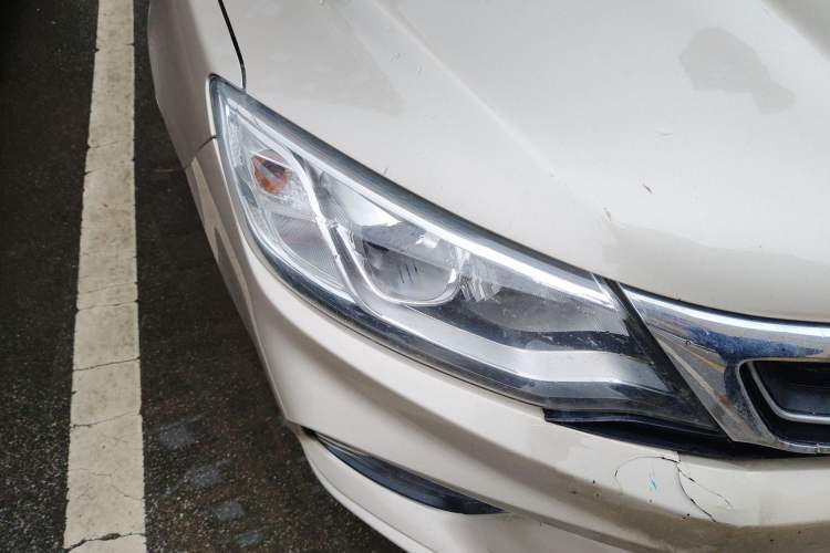 Used Geely Auto Vision 2019 Upgraded Model 1.5L Manual Luxury Version China VI Standard
