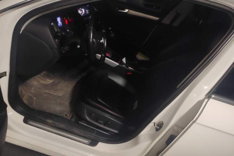 Used Audi A4L 2013 30 TFSI Automatic Comfort Model