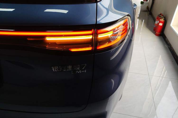 Used Geely Galaxy Galaxy Xingjian 7 EM-i 2025 120km Flagship Edition