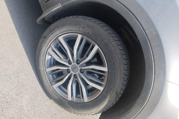 Used Geely Auto Emgrand X7 Sport 2020 1.8TD DCT Smart Connect PRO Right Front Wheel Hub