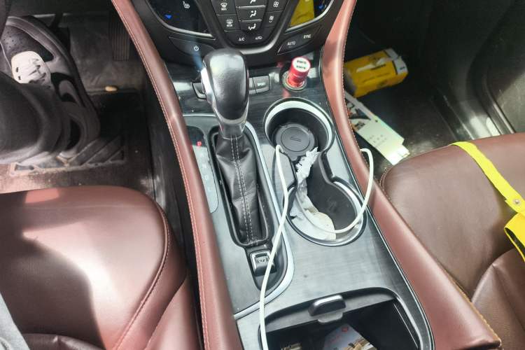 Used Buick Envision 2020 28T Four-Wheel Drive Elite Version
