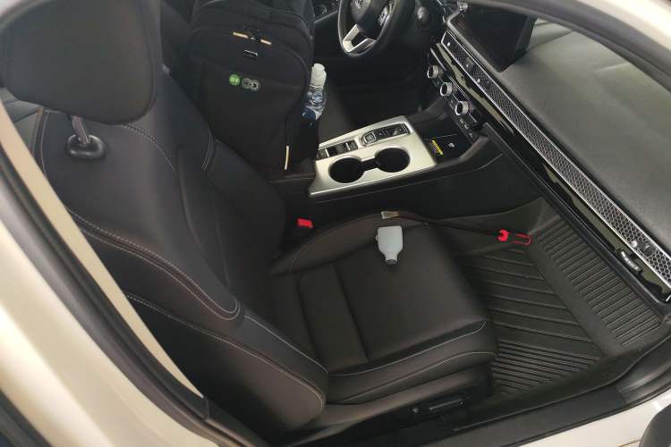 Used Honda Integra 2023 HATCHBACK 2.0L eHEV Sharp Luxury Edition