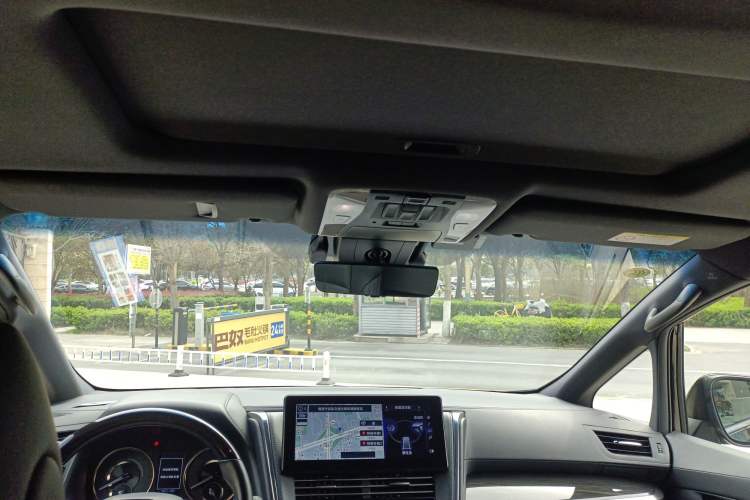 Used Lexus LM 2020 300h Four-Seat Grand Edition
