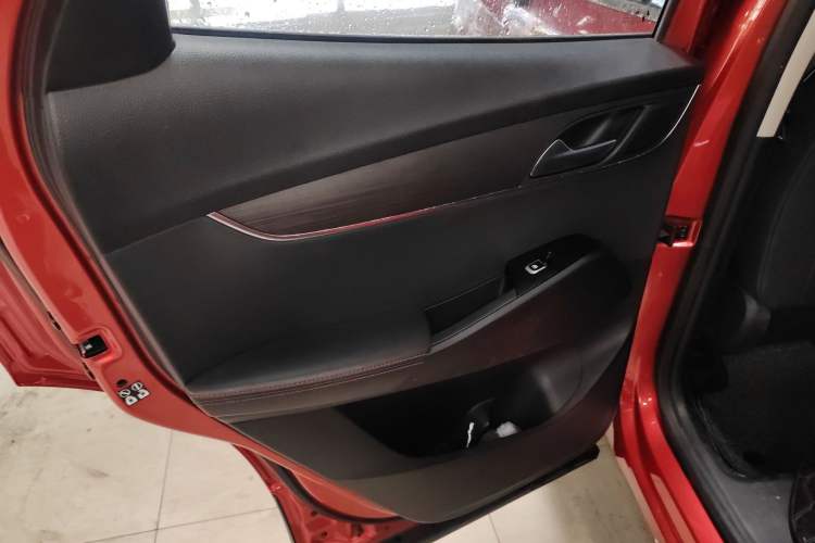 Used BORGWARD BX5 2017 20TGDI Automatic Two-Wheel Drive Pioneer Edition
