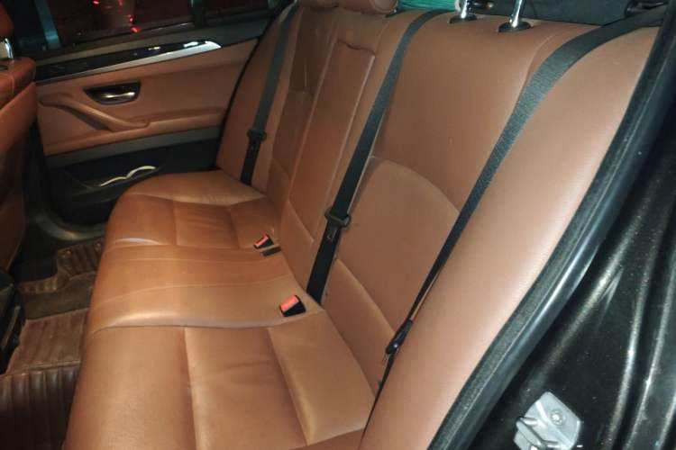 Used BMW 5 Series 2014 520i Elegant Edition
