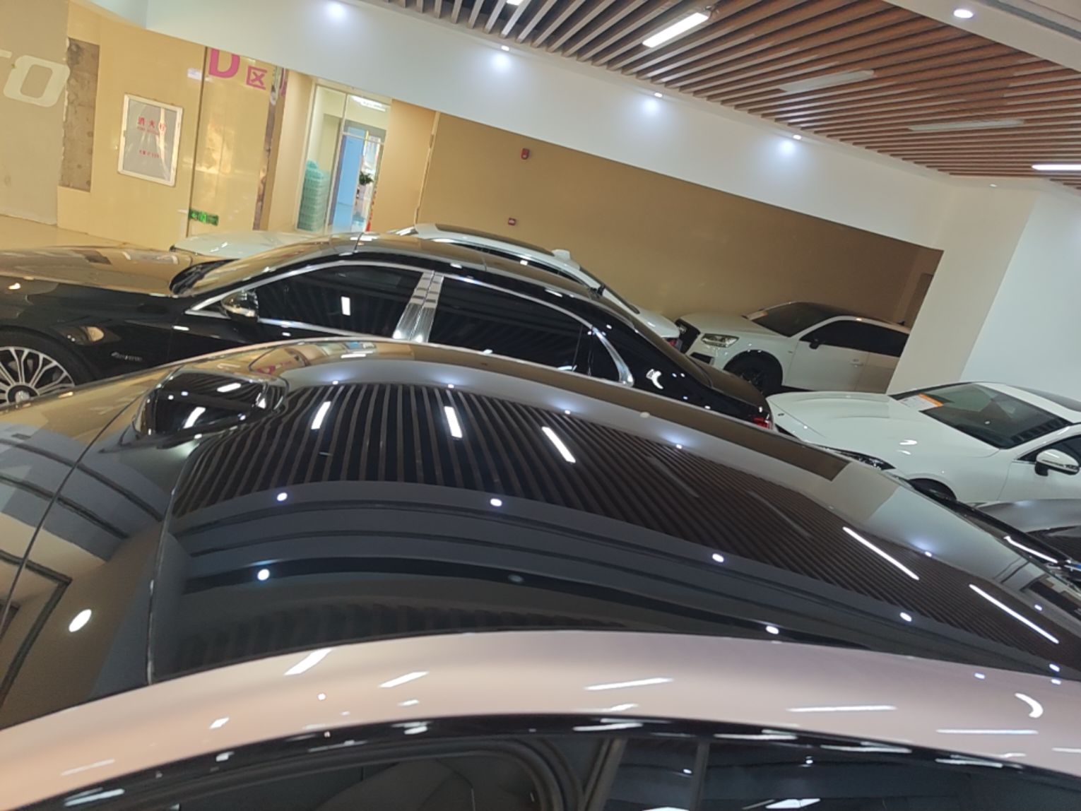 Xiaomi Auto YU7 2025 Ultra-Long Range Rear-Wheel Drive Version — снимка 7