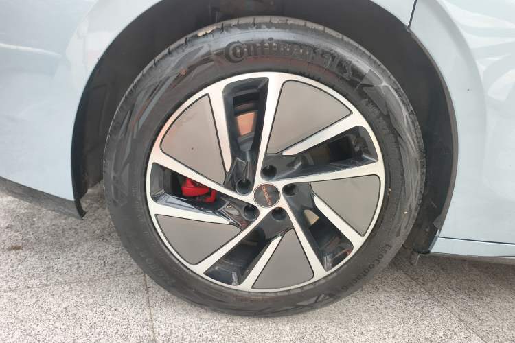 Used EXEED Star Era ES 2025 Extended-Range Max Urban Assisted Driving Right Rear Wheel Hub