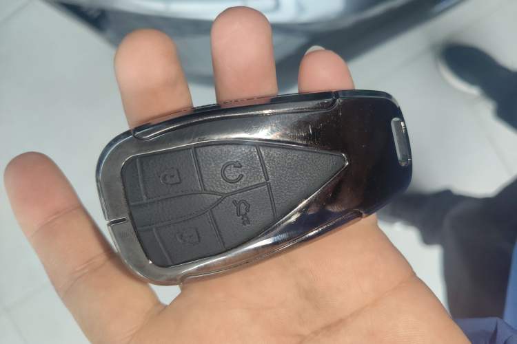 Used Changan UNI-V 2024 1.5T Prestige Edition
