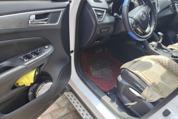 Used CHANGAN CS75 2016 1.8T Automatic Elite Model China V Standard