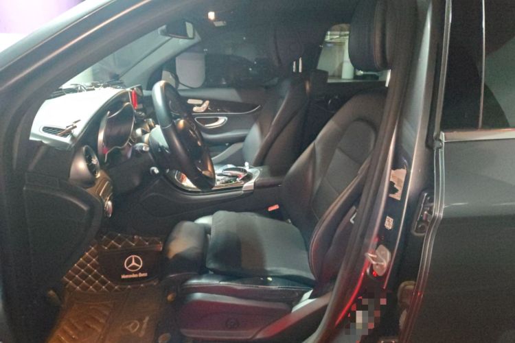 Used Mercedes-Benz GLC 2016 GLC 260 4MATIC Dynamic Edition Left Front Seat