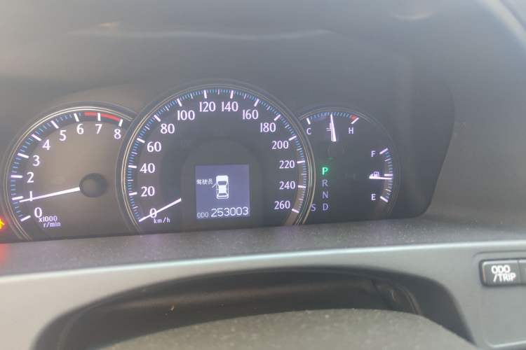 Used Toyota Crown 2010 2.5L Royal Instrument Cluster