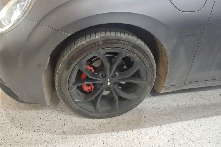 Used ORA Lightning Cat 2024 Dark Night Edition 555km Prestige Version
