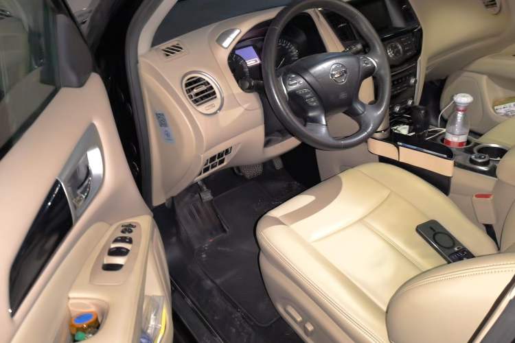 Used Nissan Pathfinder 