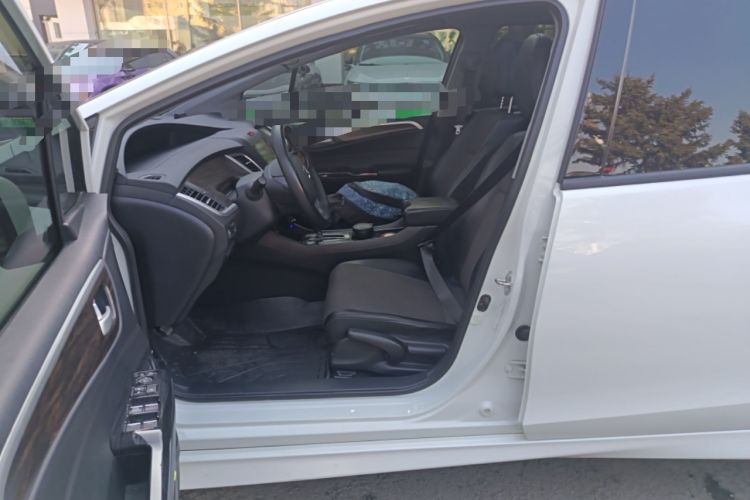 Used Honda Jade 2020 1.8L automatic Comfort version
