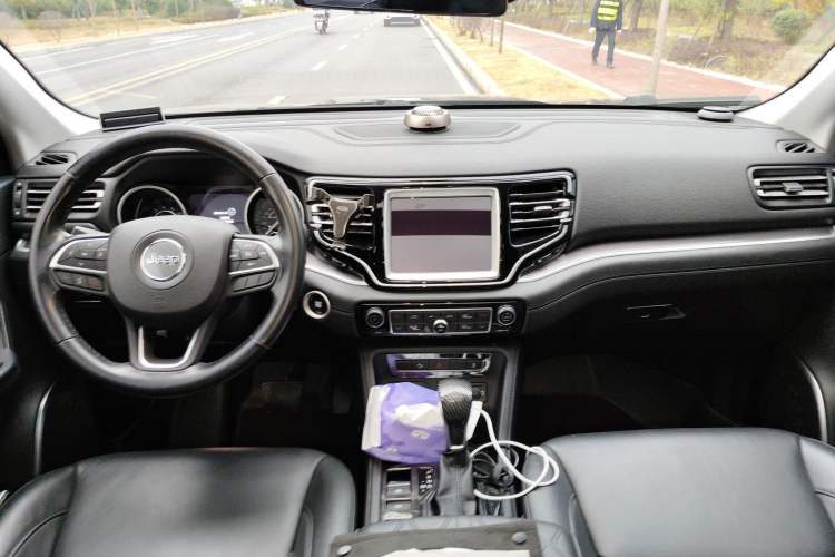 Used Jeep Grand Commander 2018 2.0T Four-Wheel Drive Enjoyment Version China V