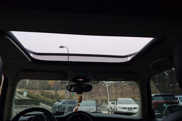 Used MINI MINI 2018 1.5T COOPER Classic Edition