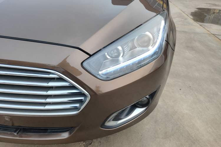 Used Ford Escort 2017 Happiness Edition 1.5L Automatic Fashion Version