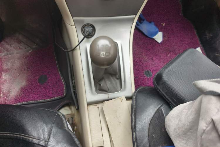 Used Toyota Corolla EX 2011 1.6L Manual Classic Edition