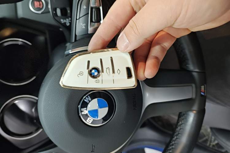 Used BMW 1 Series 2019 118i M Sport Package Vehicle Key