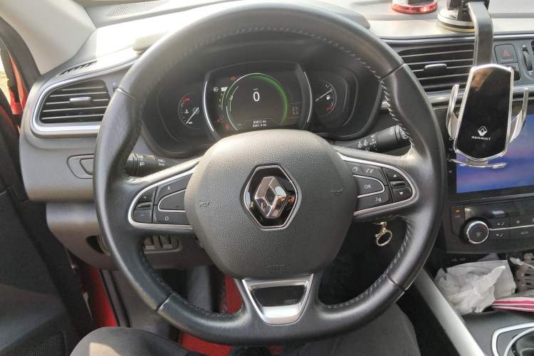 Used Renault Kadjar 2017 2.0L Two-Wheel Drive Comfort Edition
