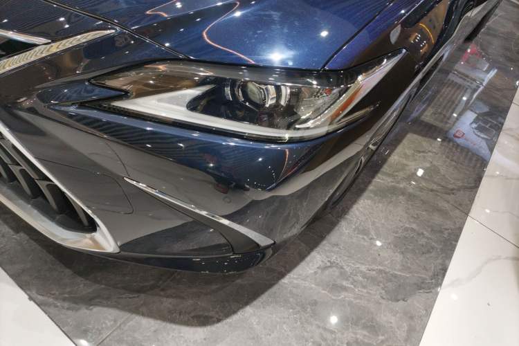 Used Lexus ES 2021 200 Excellence Edition