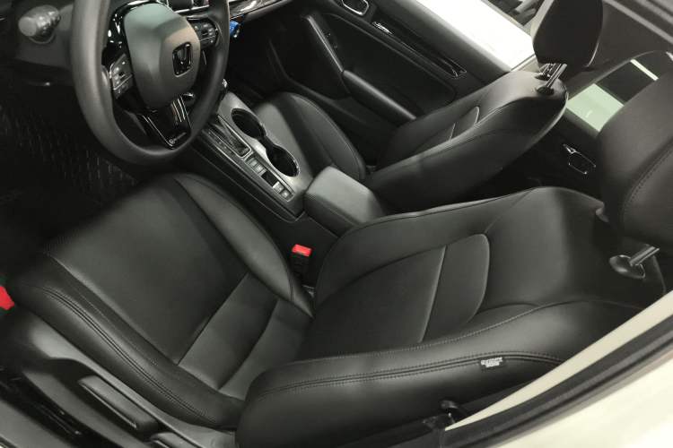 Used Honda Civic 2022 240TURBO CVT Dynamic Edition
