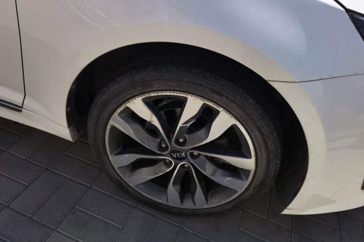 Used Kia K5 2015 2.0L Automatic LUX