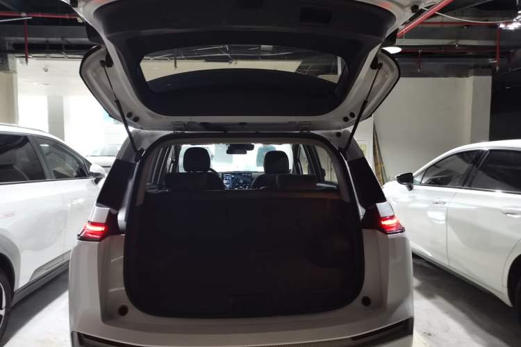 Used AION Y 2022 Plus 80 Enjoy Edition