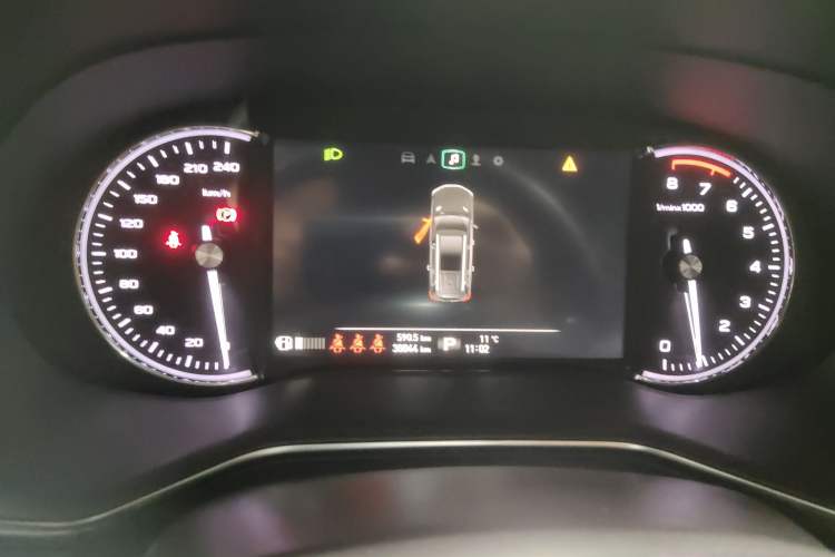 Used Roewe RX8 2019 30T Smart Connectivity Two-Wheel Drive Supreme Flagship Edition
