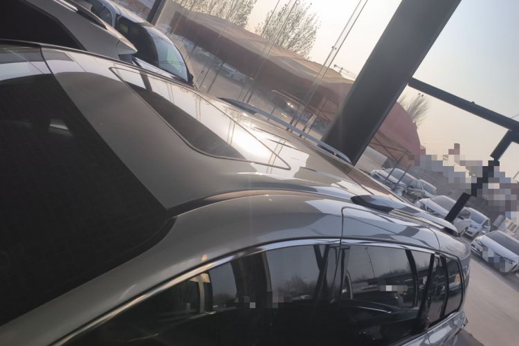 Used Toyota Granvia 2026 Model 2.5L Hybrid Prestige PLUS Four-Wheel Drive Edition