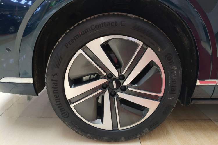 Used Wey Lanshan 2025 Four-Wheel Drive Max