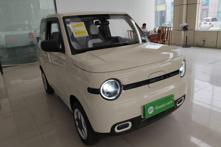 Used Geely Galaxy Panda 2025 210 km – Yuanqi Bear
