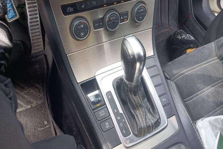 Used Volkswagen FAW-Volkswagen CC 2018 1.8TSI Prestige Model