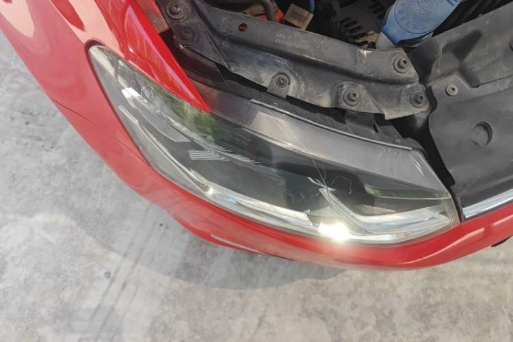 Used Volkswagen Polo 2016 1.6L Automatic Comfort Model
