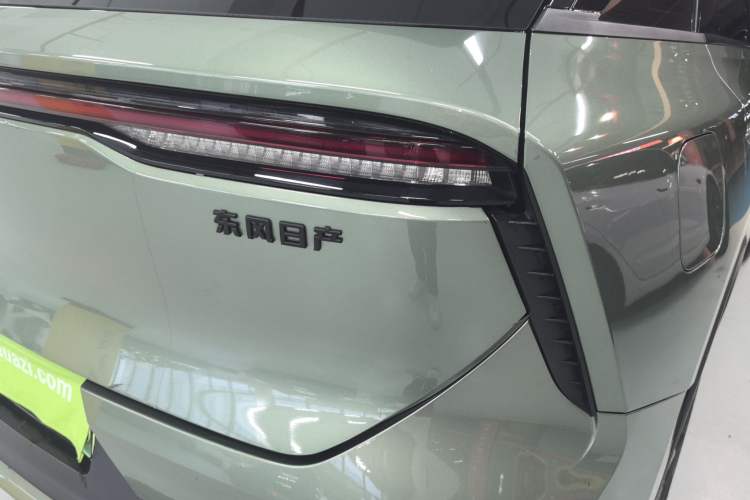 Used Venucia V DD-i 2023 110 km iE Version