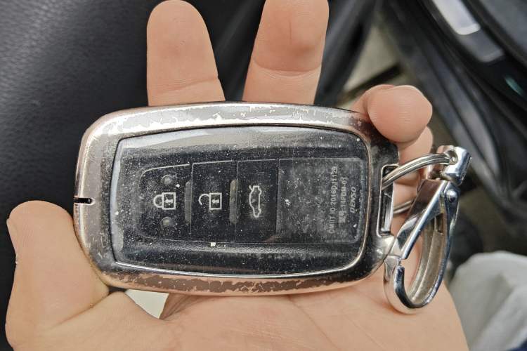 Used Toyota Camry 2018 Dual-Engine 2.5 HG Luxury Edition