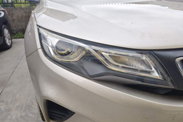 Used Geely Auto Emgrand GL 2018 1.8L DCT Elite Smart Connectivity Version
