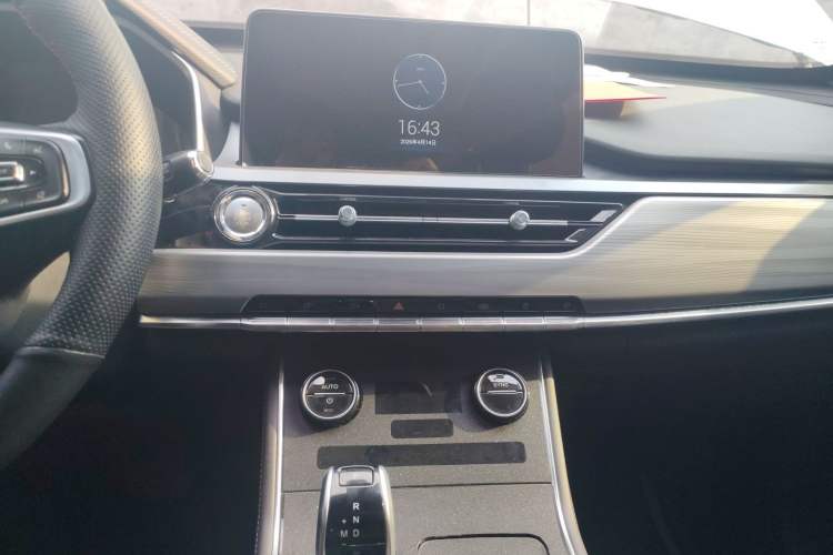 Used Chery Tiggo 8 2020 290TGDI Automatic Luxury Edition Audio And AC Panel