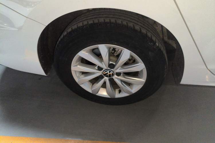 Used Volkswagen Bora 2021 1.5L Manual Fashion Smart Connect Edition